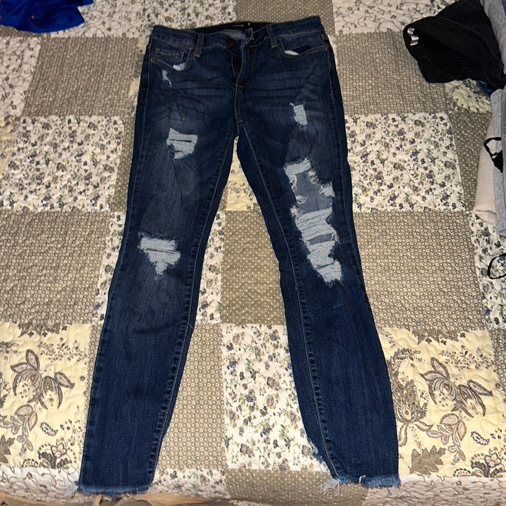Skinny jeans
